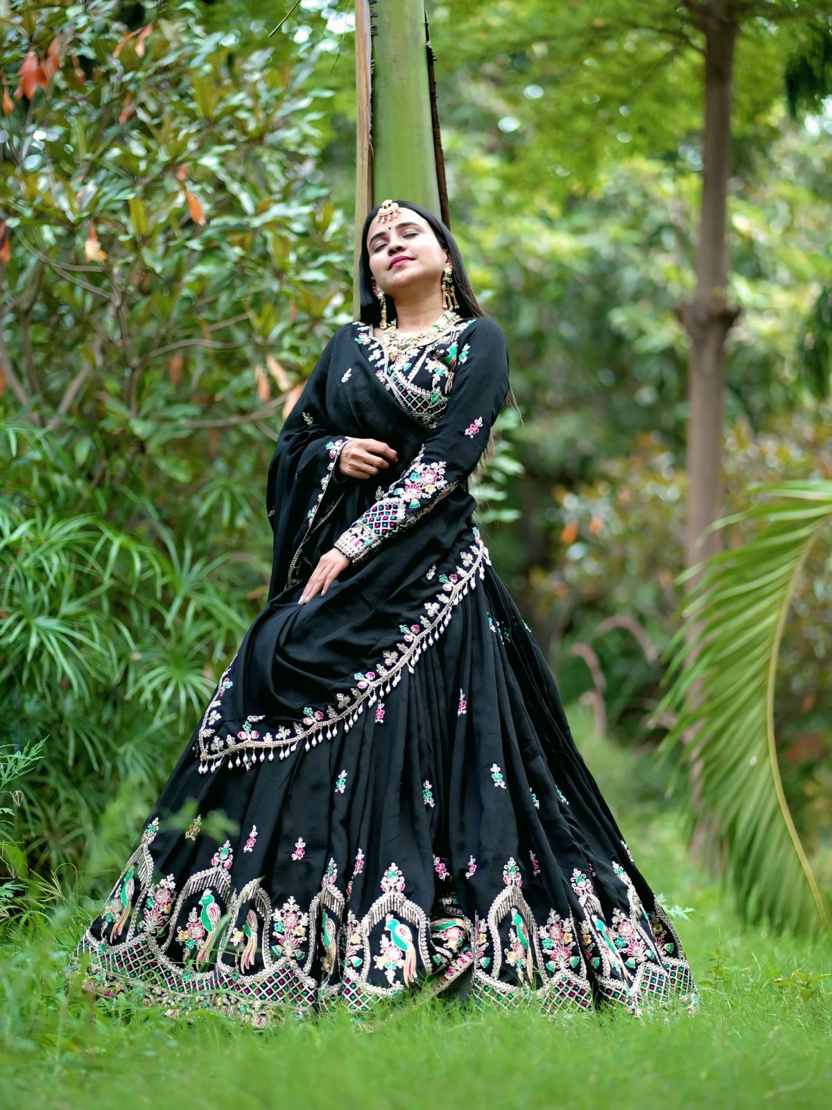 Premium Festival Chinon Lehenga Choli with Embroidery Coding Thread Work π«
