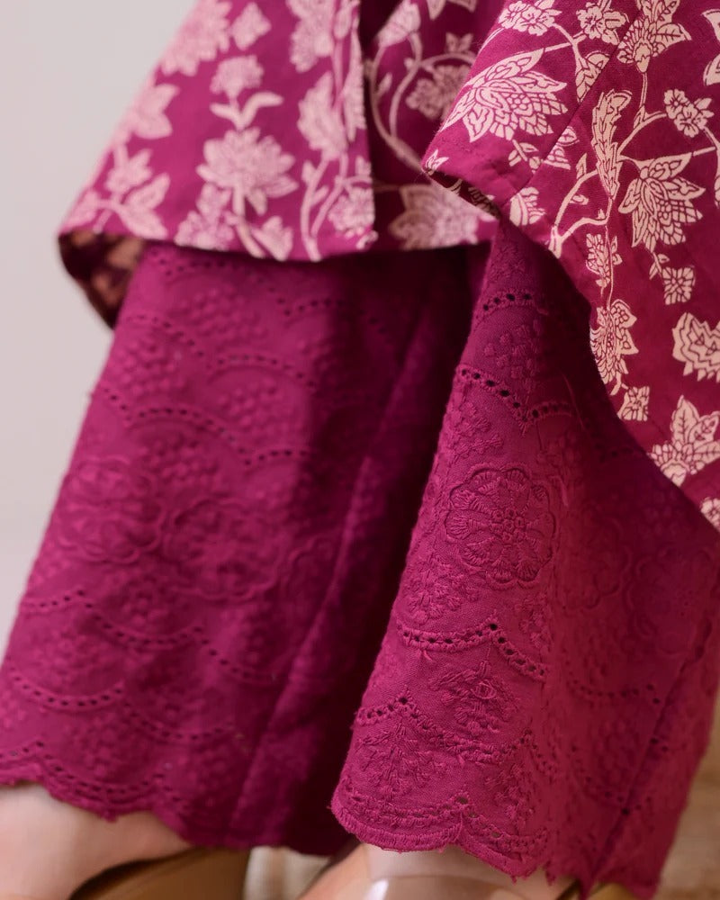 🌸 Elegant Digital Print Kurti Set – A Touch of Modern Tradition 🌸