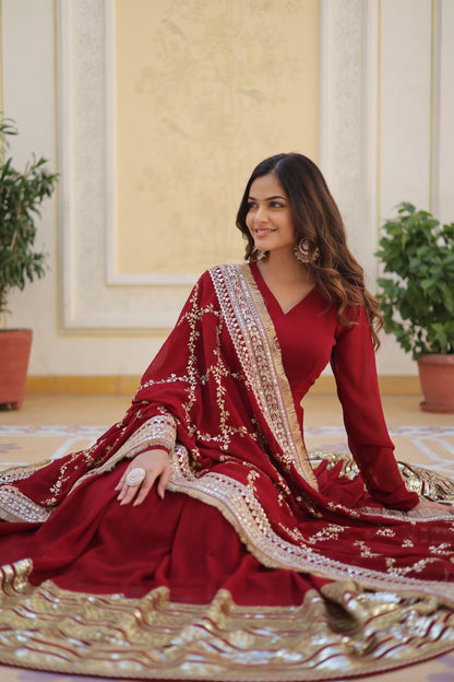 💃🏽 Premium Designer Readymade Gown with Dupatta – Maroon Elegance 💃🏽