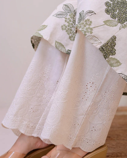 🌸 Elegant Digital Print Kurti Set – A Touch of Modern Tradition 🌸