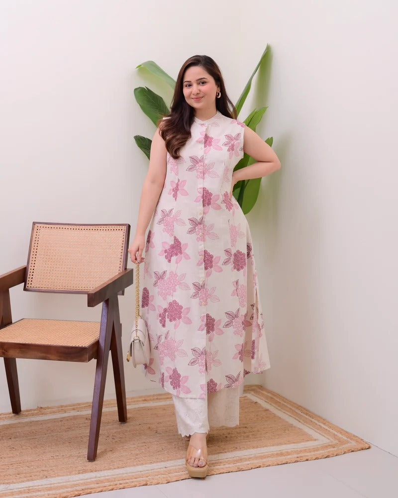 🌸 Elegant Digital Print Kurti Set – A Touch of Modern Tradition 🌸