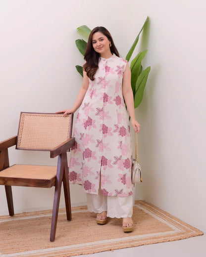 🌸 Elegant Digital Print Kurti Set – A Touch of Modern Tradition 🌸