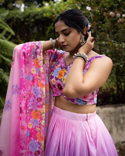 🌸 Vibrant Floral & Geometric Printed Chinon Lehenga Set 💃